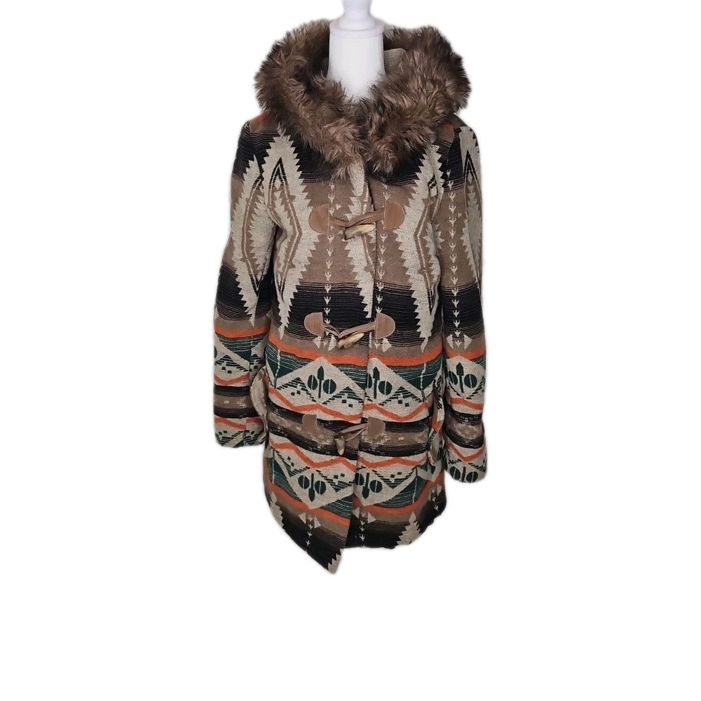 BB Dakota Jacket‎ Women Small Southwest Aztec Faux Fur Hooded Coat Sz Small